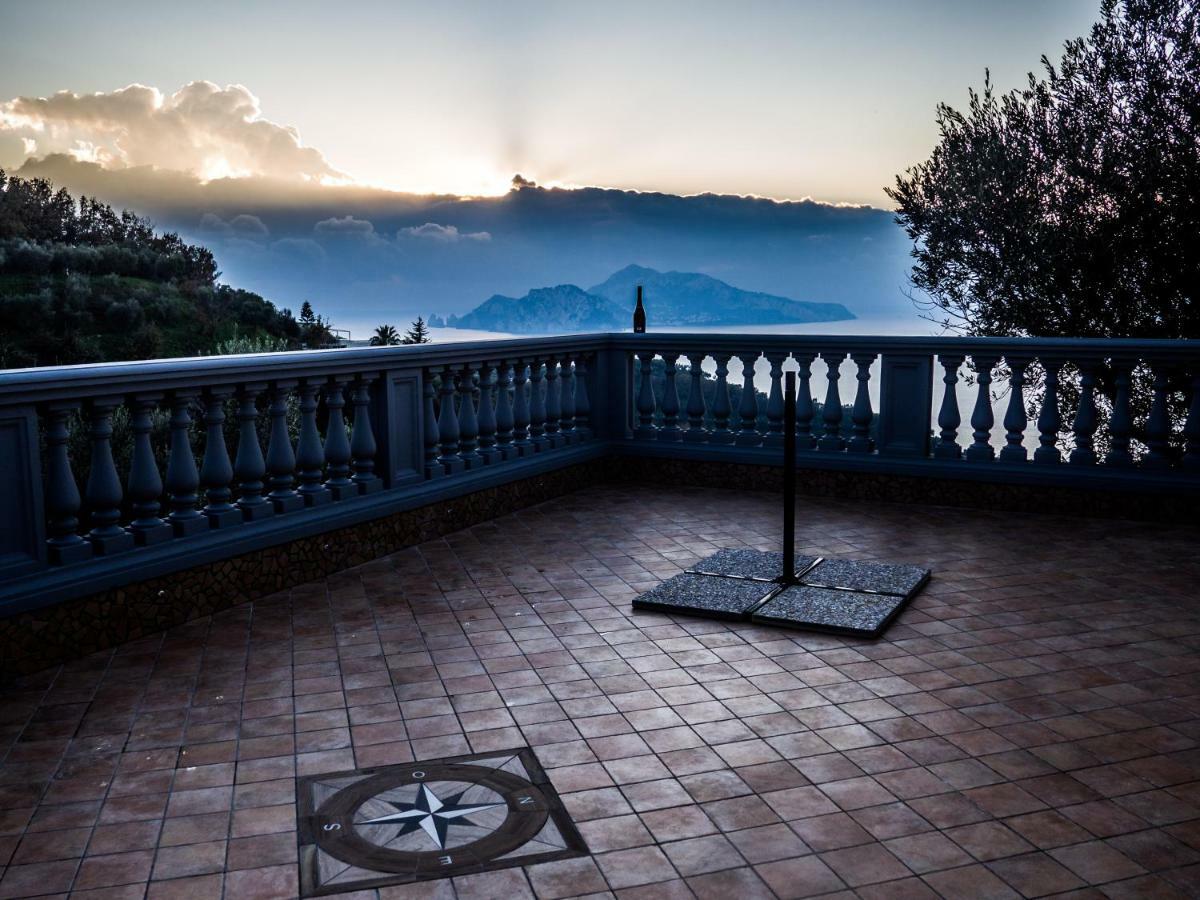 Villa Capri Wonderful View Massa Lubrense Buitenkant foto